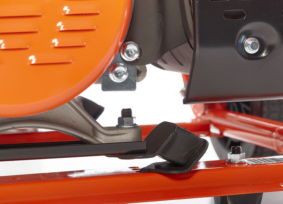 GENERADOR GASOLINA TRIFASICO 7000W / 8.75 KVA - 8.6A
